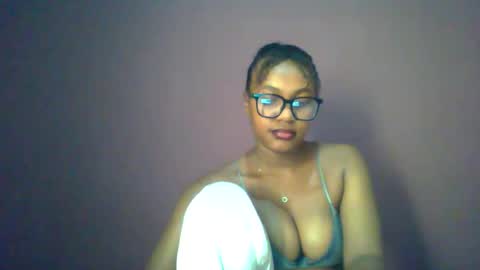 ricie001 online show from 06-11-26, 12:58