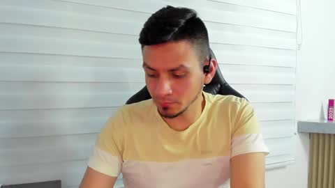 Snapshot of rick_diesel chatting on 02-05-25, 06:02 Rick Diesel online show from 02-05-25, 06:02
