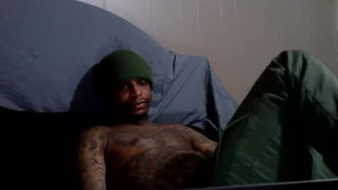 Snapshot of rickavelli chatting on 10-25-25, 04:42 Rick online show from 10-25-25, 04:42