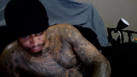 Snapshot of rickavelli chatting on 12-02-25, 05:35 Rick online show from 12-02-25, 05:35