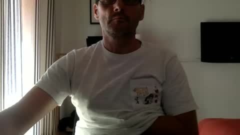 Snapshot of rickcamman chatting on 10-16-25, 08:04 Rick online show from 10-16-25, 08:04