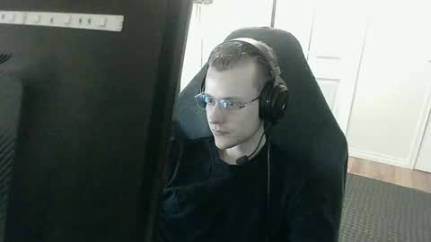 Snapshot of rickgosling chatting on 01-15-26, 03:27 rickgosling online show from 01-15-26, 03:27