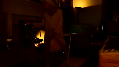 Snapshot of ricks4fun chatting on 05-14-26, 02:40 PINK HOLE TWINK online show from 05-14-26, 02:40