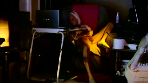 PINK HOLE TWINK online show from 07-02-26, 03:23