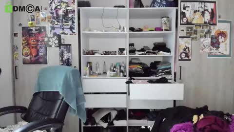 RickyDicot 13 online show from 02-19-25, 02:01