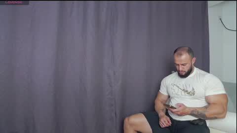 Snapshot of rickymiami1 chatting on 09-24-25, 08:12 rickymiami1 online show from 09-24-25, 08:12