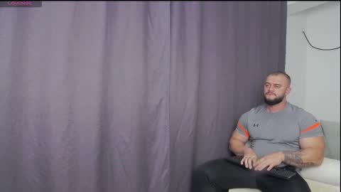 Snapshot of rickymiami1 chatting on 12-20-25, 07:32 rickymiami1 online show from 12-20-25, 07:32