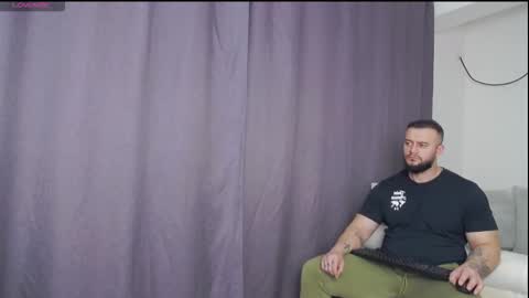 Snapshot of rickymiami1 chatting on 03-04-26, 07:20 rickymiami1 online show from 03-04-26, 07:20