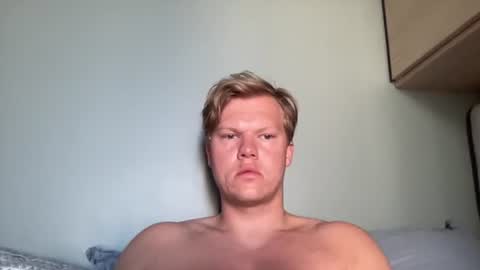 Rico online show from 06-21-26, 07:33
