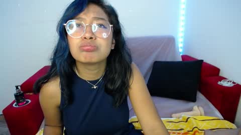 Snapshot of ricura_mily chatting on 01-18-25, 07:59 milena online show from 01-18-25, 07:59