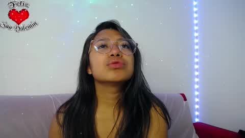 Snapshot of ricura_mily chatting on 02-23-25, 04:50 milena online show from 02-23-25, 04:50