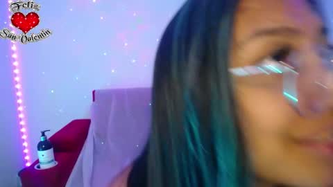Snapshot of ricura_mily chatting on 03-03-25, 08:05 milena online show from 03-03-25, 08:05