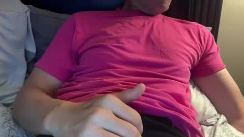 Snapshot of riderunlift50 chatting on 04-16-26, 02:12 riderunlift50 online show from 04-16-26, 02:12