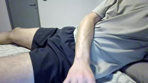 Snapshot of rielol21 chatting on 04-24-26, 12:13 rielol21 online show from 04-24-26, 12:13