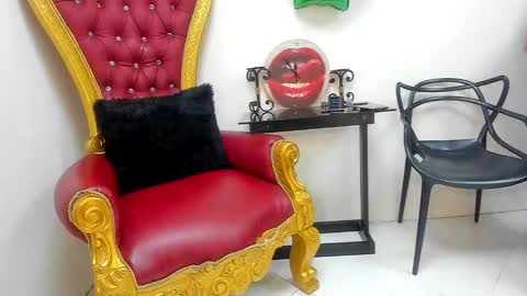 Snapshot of rihana_grey chatting on 10-10-25, 10:14 Rihana online show from 10-10-25, 10:14