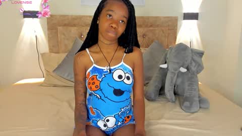 ri ri online show from 10-31-25, 12:50