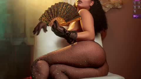 Sara online show from 03-11-25, 01:12