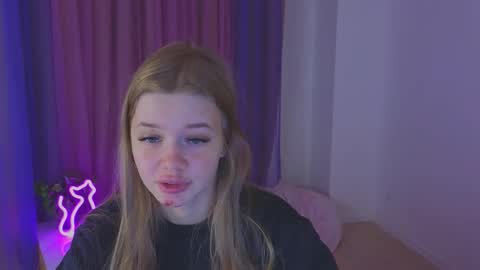 Rina online show from 09-25-25, 08:45