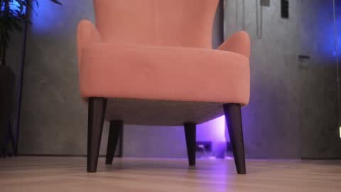    if you wanna buy smth stockingsph etc  custom videos or pics  online show from 02-07-25, 01:22