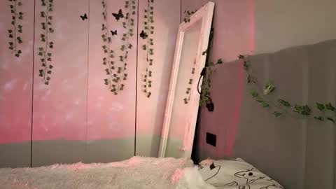 Sofia online show from 12-14-25, 08:30