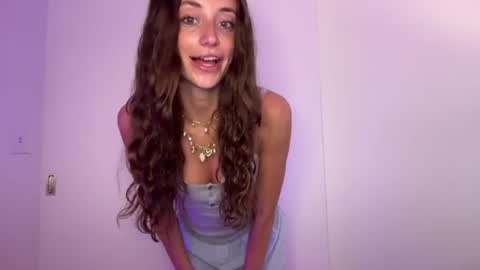 Riley online show from 06-24-26, 07:24
