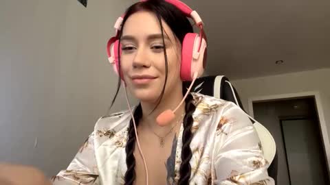 Emily online show from 09-23-25, 06:38