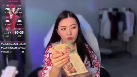Snapshot of rin_n1ght chatting on 05-14-26, 02:24 rin_n1ght online show from 05-14-26, 02:24