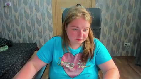 rina16 online show from 07-04-26, 07:20