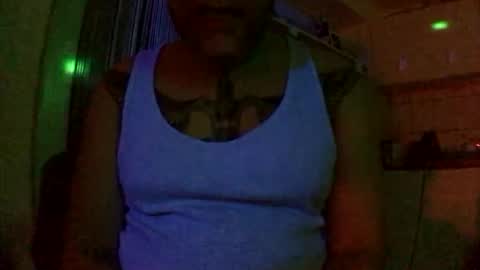 Snapshot of riod_rainforest_1983 chatting on 11-01-25, 09:39 Rotrigo online show from 11-01-25, 09:39