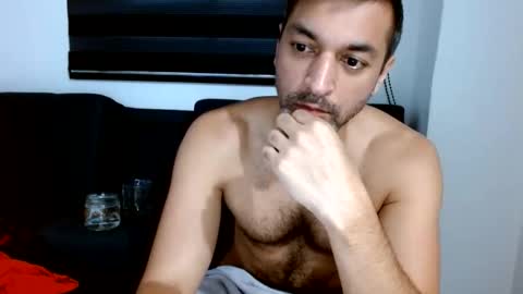 Snapshot of riomorado chatting on 06-11-26, 12:32 Rio Morado online show from 06-11-26, 12:32