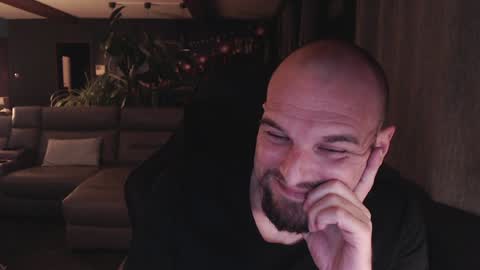 Snapshot of ripp3r chatting on 12-07-24, 10:17 Jack online show from 12-07-24, 10:17