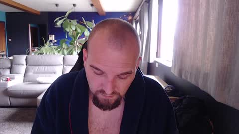 Snapshot of ripp3r chatting on 12-17-24, 11:06 Jack online show from 12-17-24, 11:06