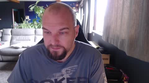 Snapshot of ripp3r chatting on 12-19-24, 11:18 Jack online show from 12-19-24, 11:18