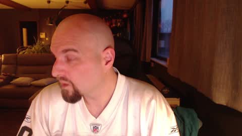 Snapshot of ripp3r chatting on 12-31-24, 04:04 Jack online show from 12-31-24, 04:04