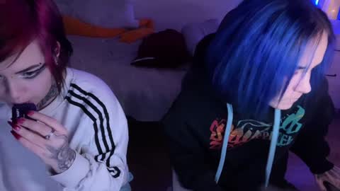   DianaBrite            fansl y online show from 12-14-24, 07:14