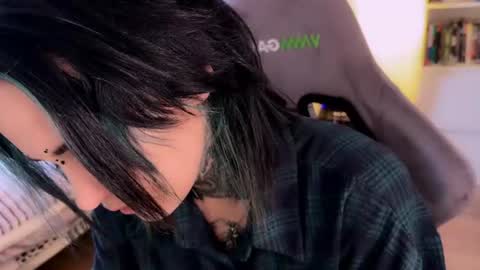   DianaBrite            fansl y online show from 07-28-26, 01:21