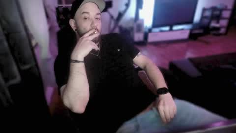 Snapshot of riptid3_ chatting on 02-20-25, 06:57 Ask Me online show from 02-20-25, 06:57