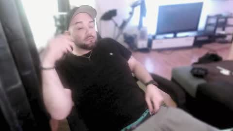 Snapshot of riptid3_ chatting on 02-21-25, 12:39 Ask Me online show from 02-21-25, 12:39