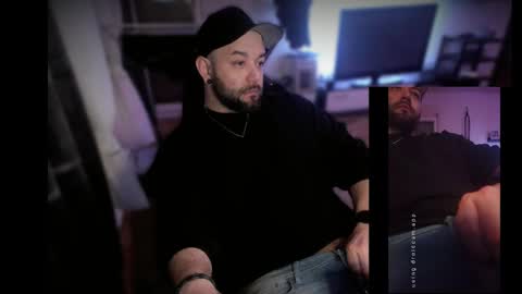 Snapshot of riptid3_ chatting on 03-01-25, 09:59 Ask Me online show from 03-01-25, 09:59