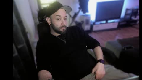 Snapshot of riptid3_ chatting on 03-03-25, 06:59 Ask Me online show from 03-03-25, 06:59