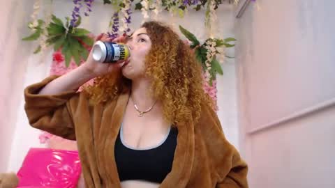 Risitos De Oro online show from 04-17-26, 10:24