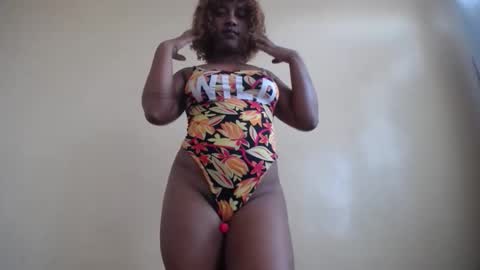 Snapshot of ritahsexy chatting on 11-11-25, 06:24 ritahsexy online show from 11-11-25, 06:24