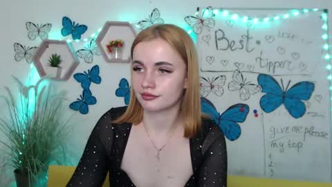 Snapshot of ritakiskis chatting on 03-12-25, 11:22 ritakiskis online show from 03-12-25, 11:22