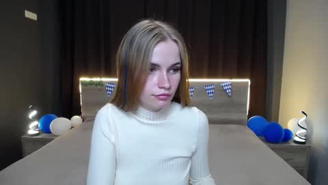 Snapshot of ritakiskis chatting on 09-27-25, 07:19 ritakiskis online show from 09-27-25, 07:19