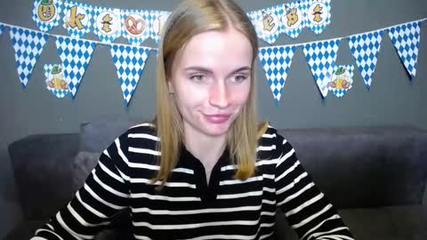 Snapshot of ritakiskis chatting on 09-29-25, 07:30 ritakiskis online show from 09-29-25, 07:30