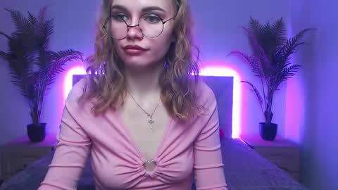 Snapshot of ritakiskis chatting on 11-05-25, 07:25 ritakiskis online show from 11-05-25, 07:25