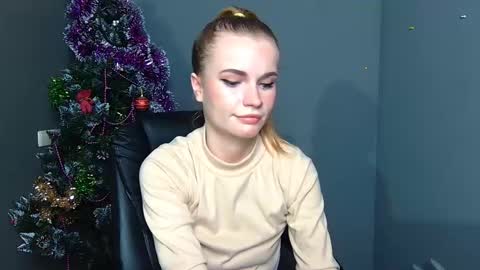 Snapshot of ritakiskis chatting on 01-12-26, 07:30 ritakiskis online show from 01-12-26, 07:30