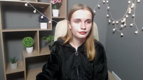 Snapshot of ritakiskis chatting on 01-31-26, 10:30 ritakiskis online show from 01-31-26, 10:30
