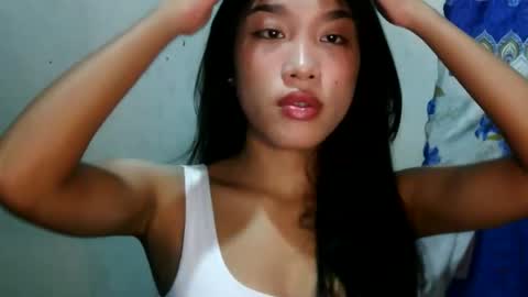 Snapshot of riyu77 chatting on 12-22-25, 06:16 riyu77 online show from 12-22-25, 06:16