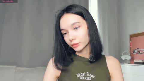 Snapshot of rizz_ky chatting on 12-19-25, 08:43 Rina online show from 12-19-25, 08:43